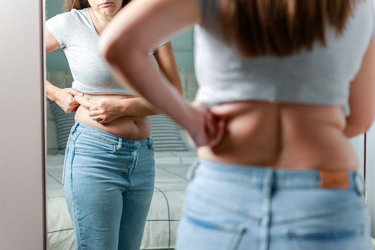 Hormonbauch in den Wechseljahren. Warum sich unsere Figur verändert und was wir tun können Hormonbauch in den Wechseljahren. Warum sich unsere Figur verändert und was wir tun können