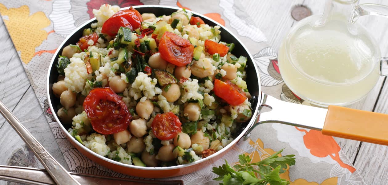 HIRSESALAT MIT KICHERERBSEN HIRSESALAT MIT KICHERERBSEN